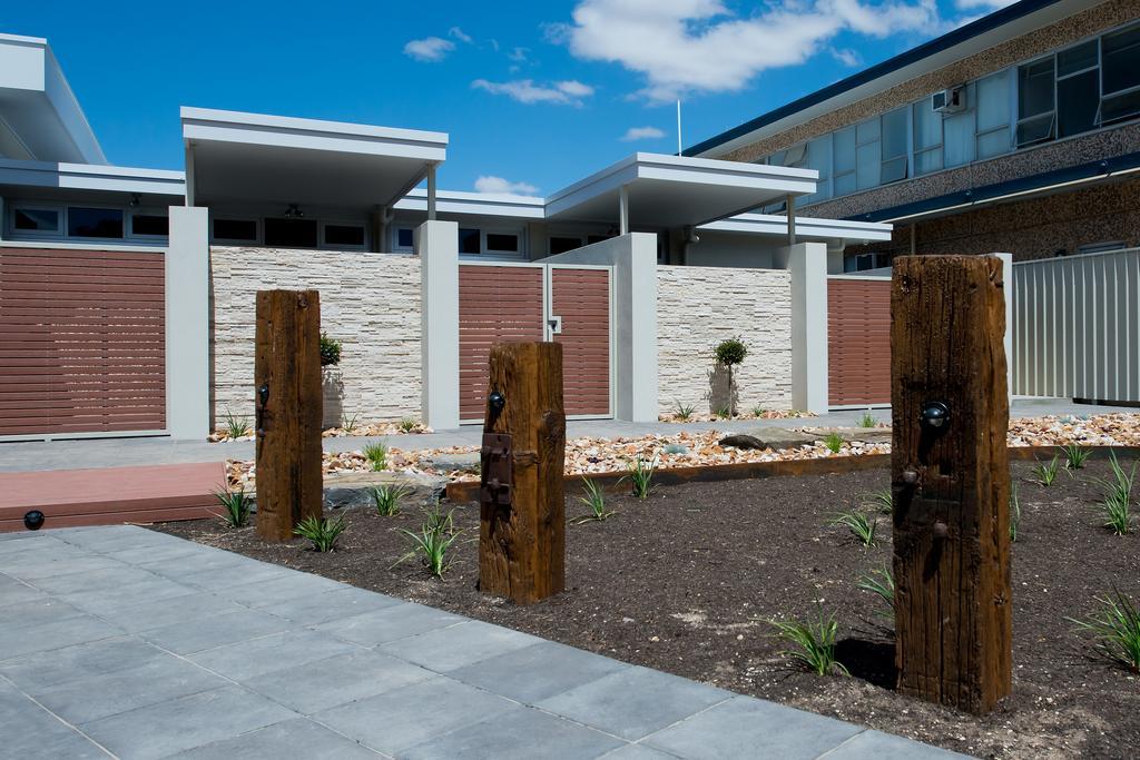 Loxton Courthouse Apartments Extérieur photo