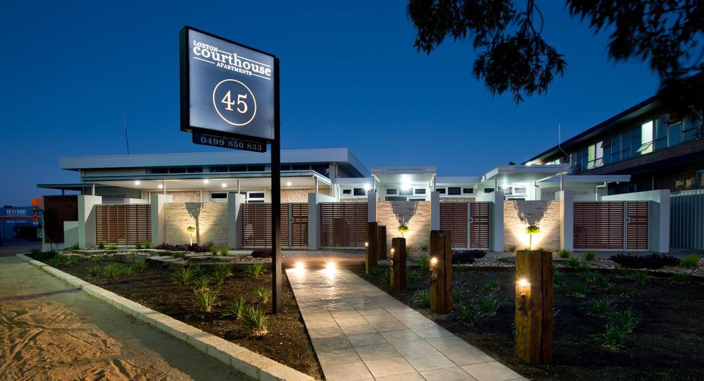 Loxton Courthouse Apartments Extérieur photo